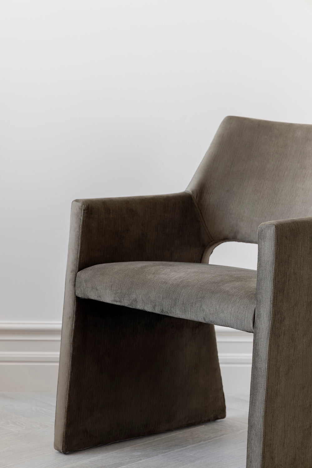 Delphi Dining Chair