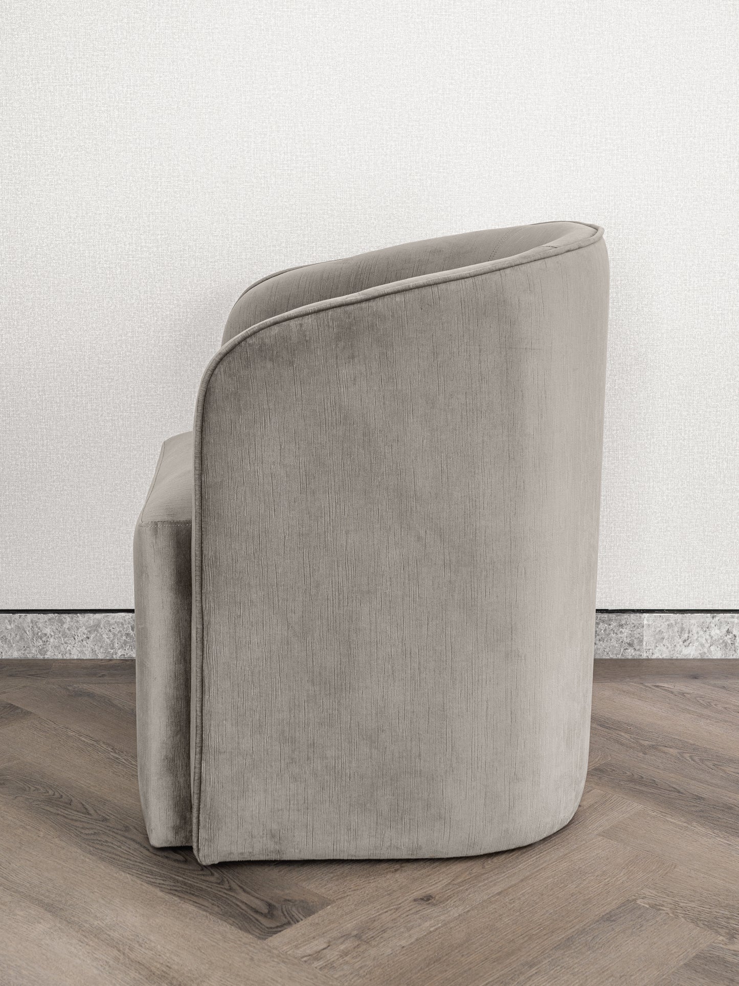 
                  
                    Vieve Dining Chair
                  
                